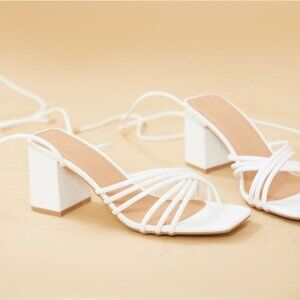 PrettyLittleThing 5/38 White Strappy Block Heel Preppy Summer Party Wedding Y2K